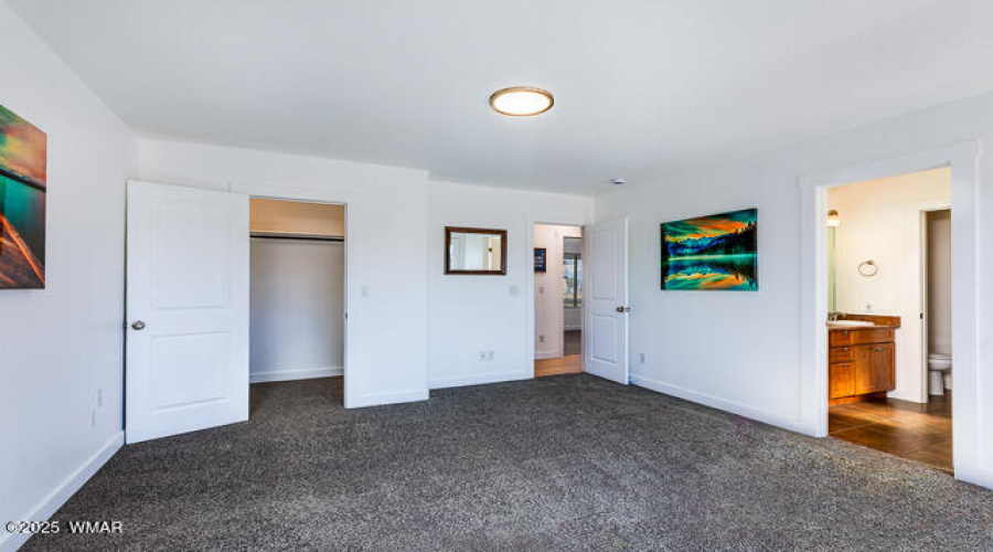 502 1100 West Street W MLS-32