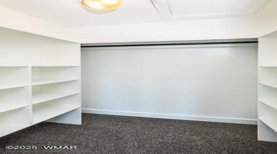 502 1100 West Street W MLS-38