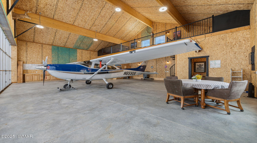 CESSNA 182 T