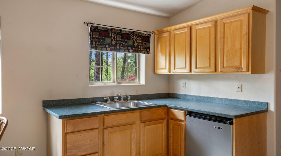 Guest Quarters Kitchenette