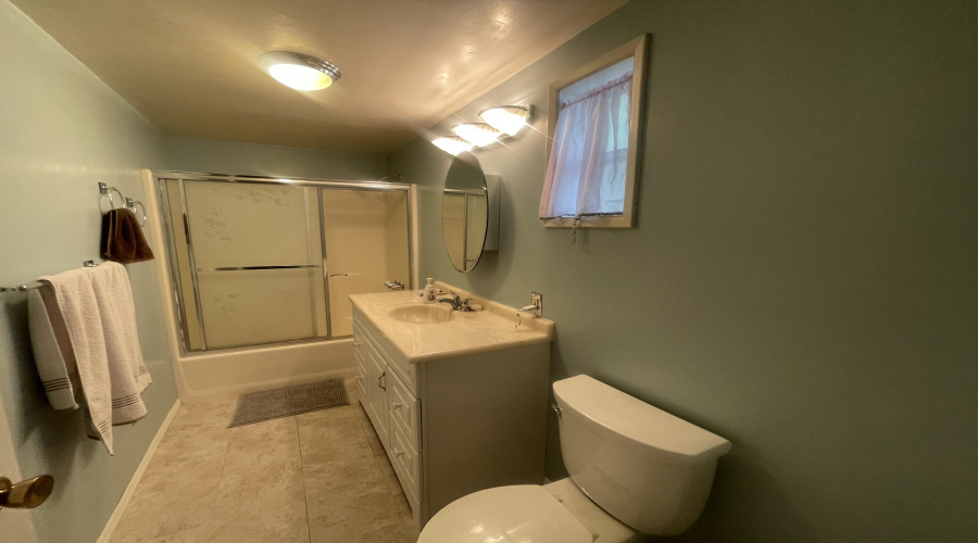 full bath