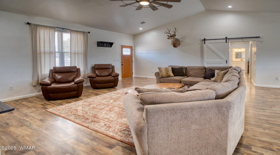Linden Home on 1.97 Acres!
