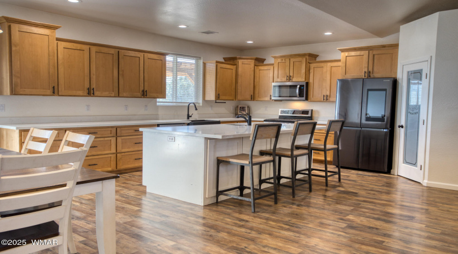 Linden Home on 1.97 Acres!