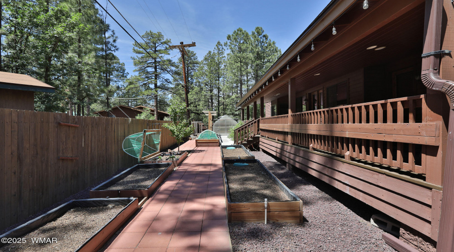 5723 Hidden Oak Dr. N