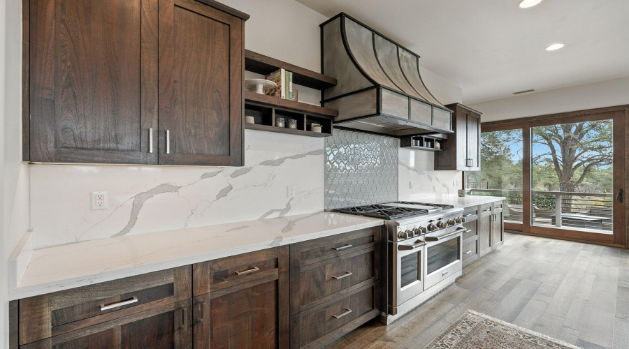 Chef's kitchen