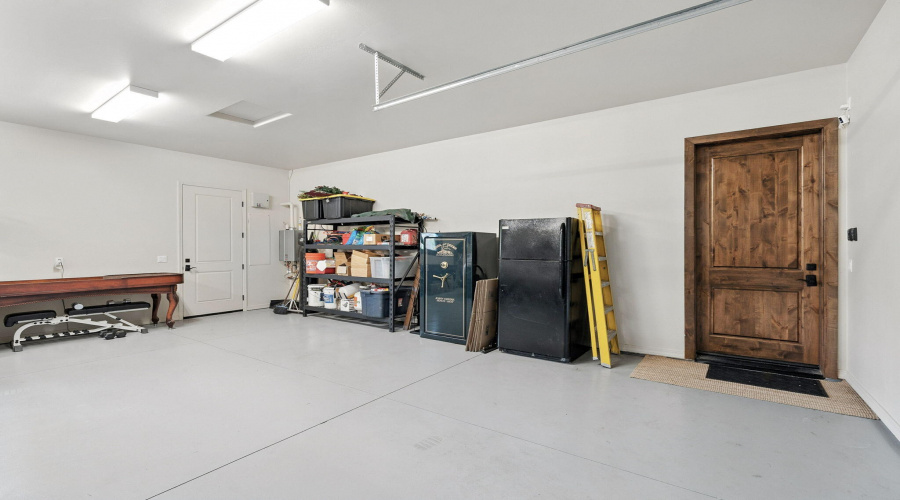 Extended XL 3 car garage