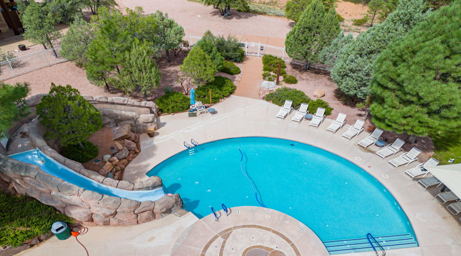 Pools/slide