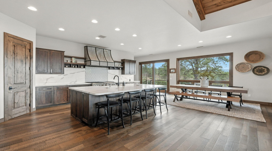 Chef's kitchen