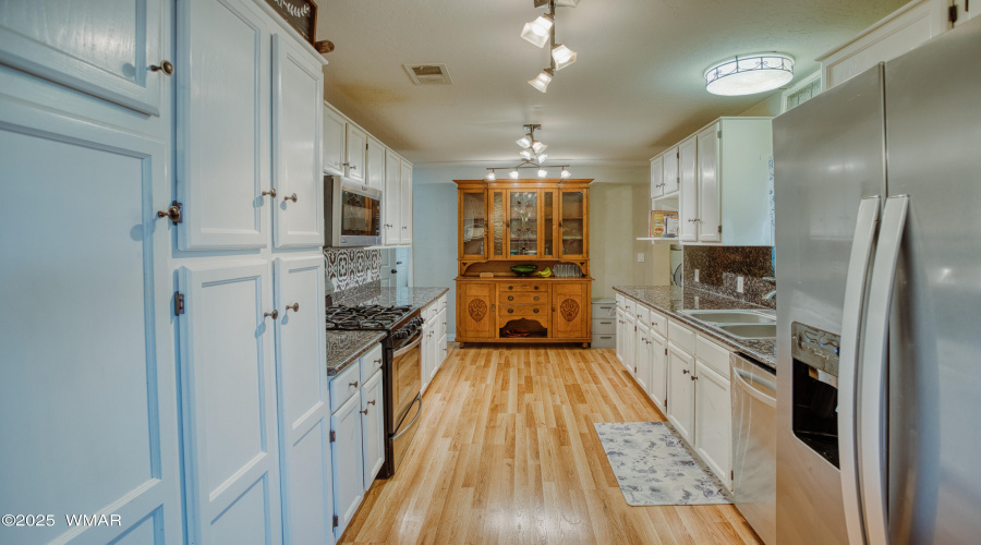 Galley Style