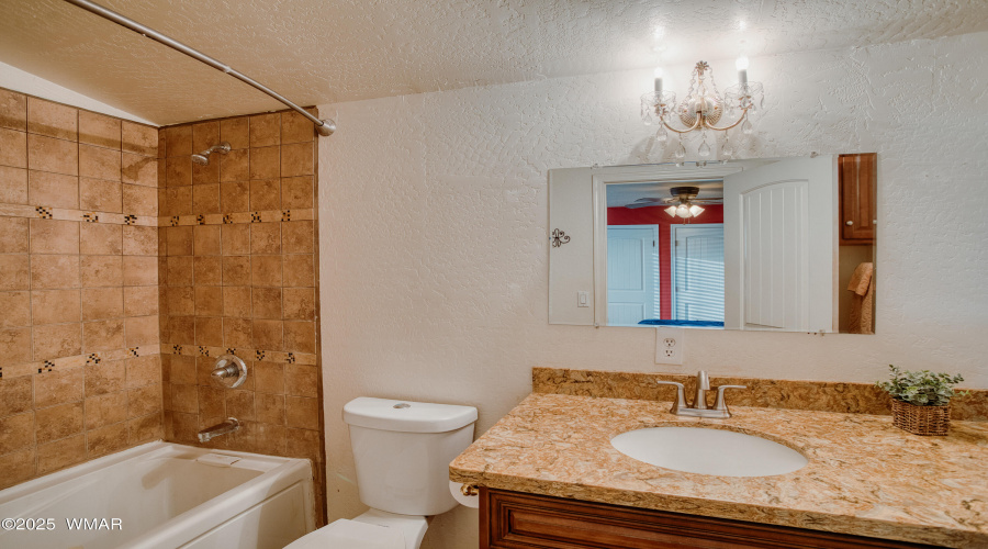 2 Master Suites