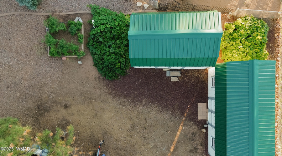 2 Huge Storage Sheds & Garden