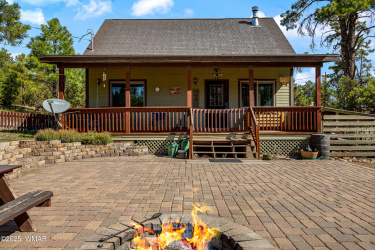 2003 Little Doe Trail, Overgaard, AZ-Cab