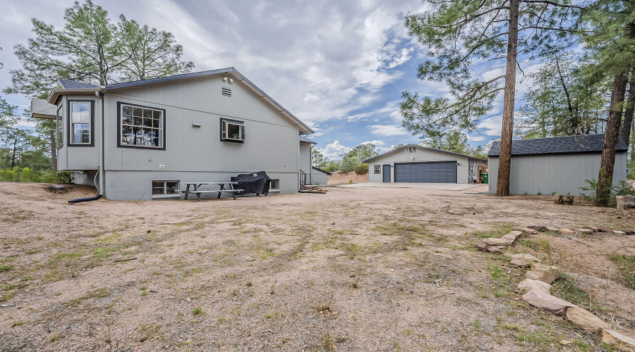1.35 Acre Property with Horse Rights
