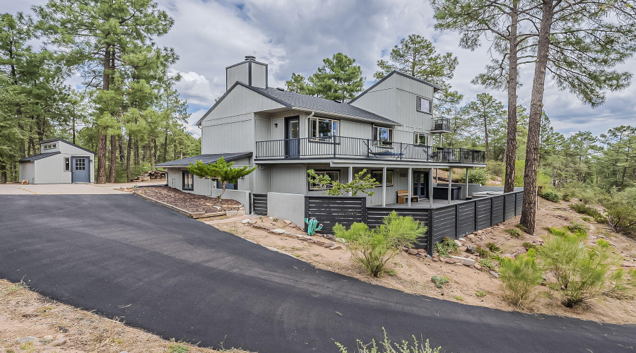 1.35 Acre Property with Horse Rights