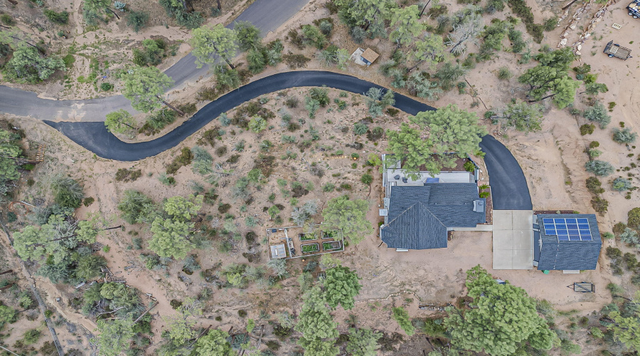 1.35 Acre Property with Horse Rights