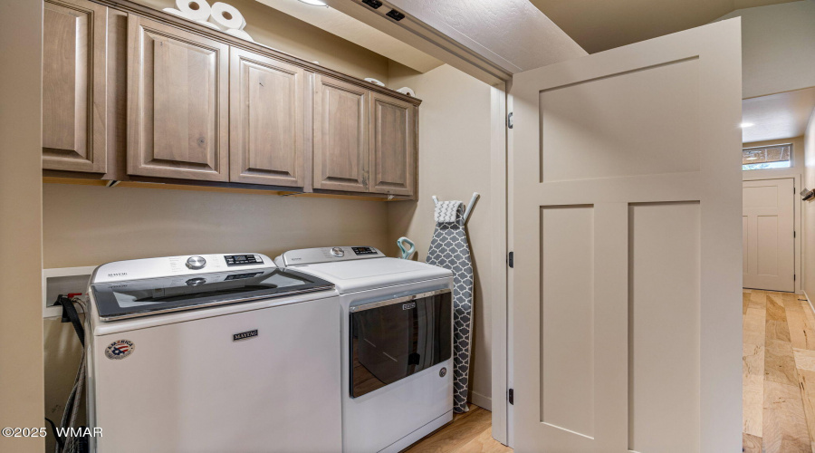 Laundry with storage