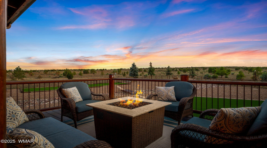 BACK DECK
