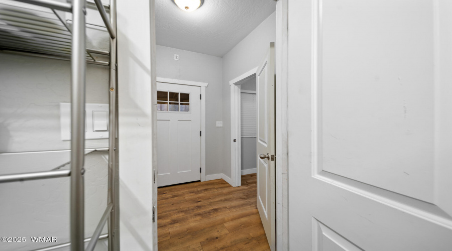 Bathroom 02-B