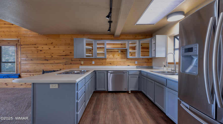 Kitchen 2