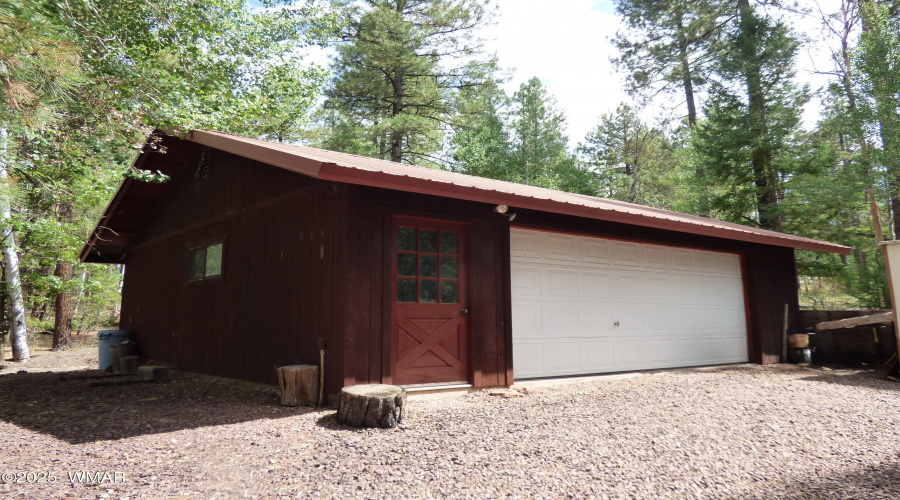Garage (2)