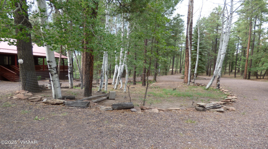 Grounds (8)