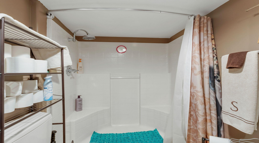 82-web-or-mls-TimberCreekImageryEX-10
