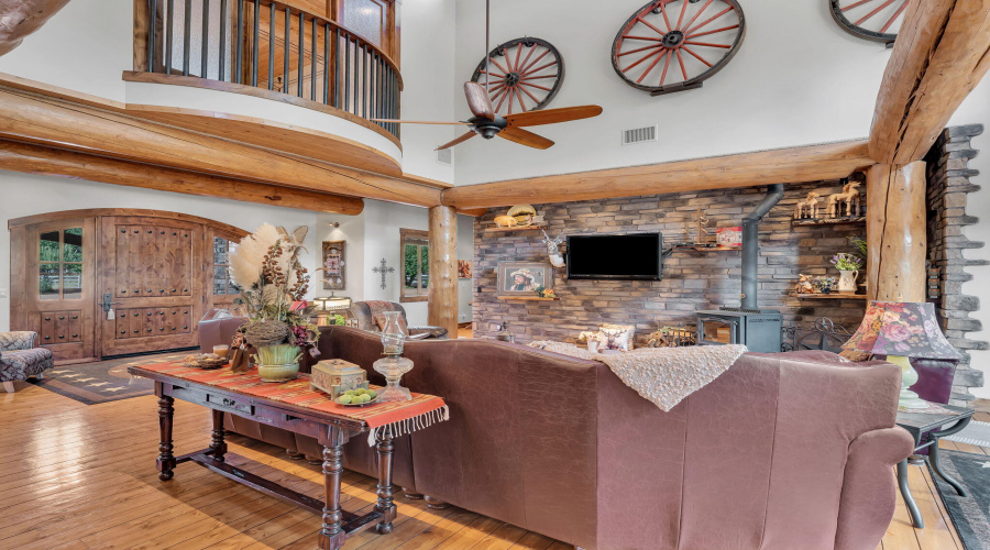 12-web-or-mls-TimberCreekImagery-23