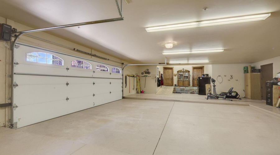 garage