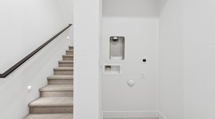 19-web-or-mls-1-easy-st-unit-15