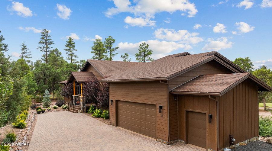 Oversized Garage