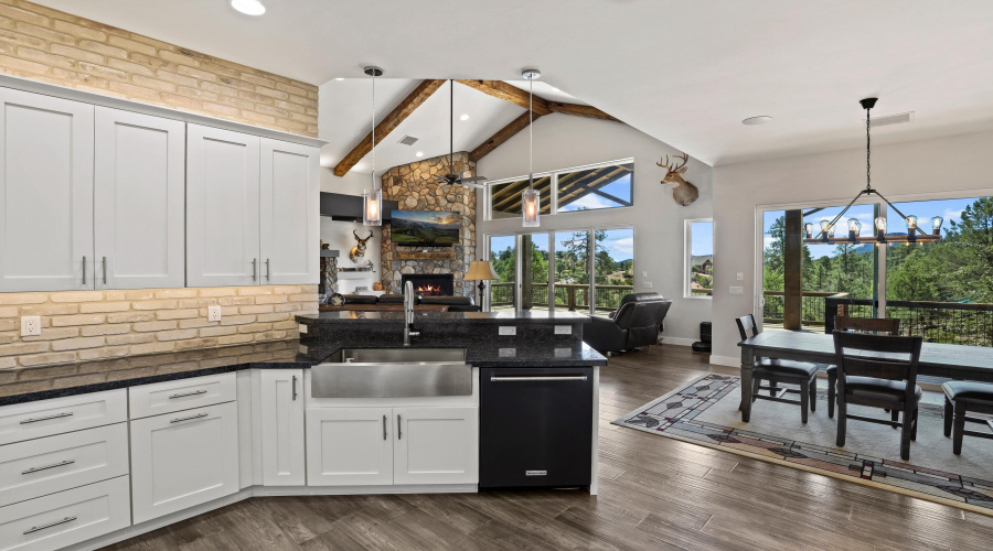 Kitchen (3)
