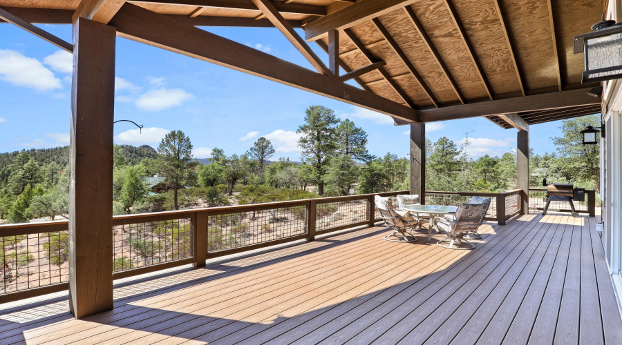 Covered Deck (1)
