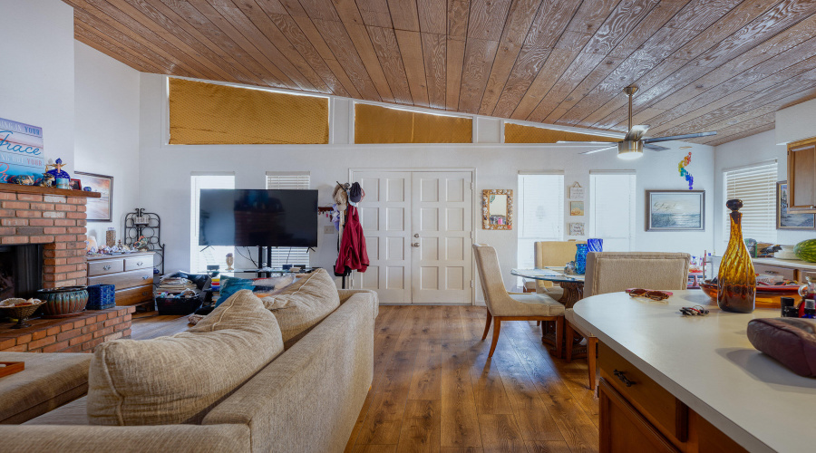 028_interior_a_20_208_e_zurich_payson_85