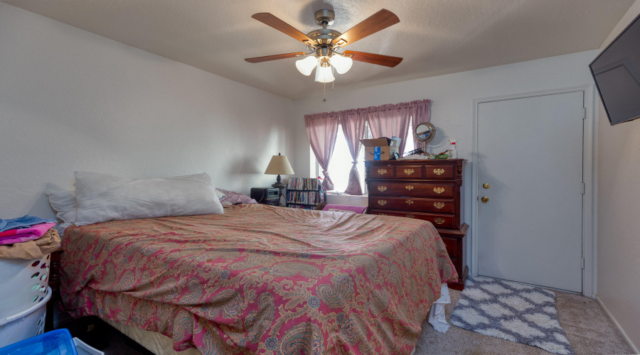 039_interior_a_31_208_e_zurich_payson_85