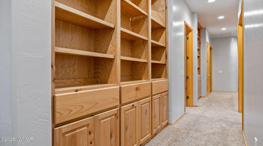 Storage-Display