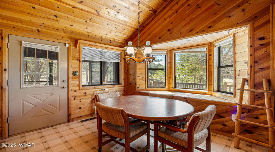 2240RoundaboutWay-HeberOvergaard-AZ-12