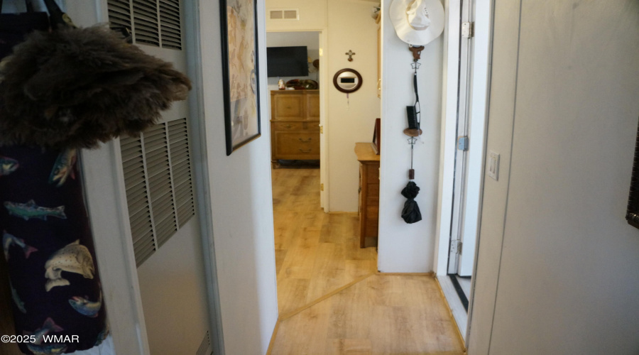 004 Hall Way 1