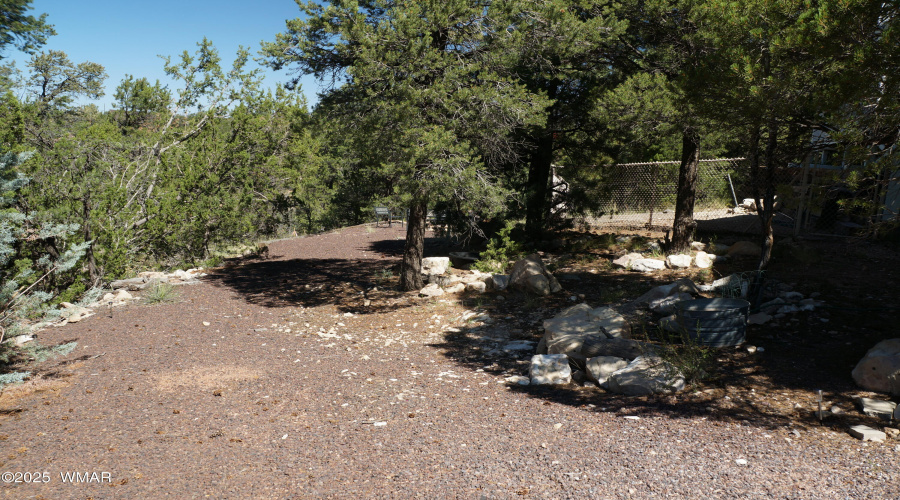 021 Pathway to Firepit