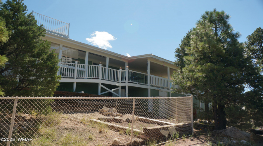 021 Trex Deck View 1