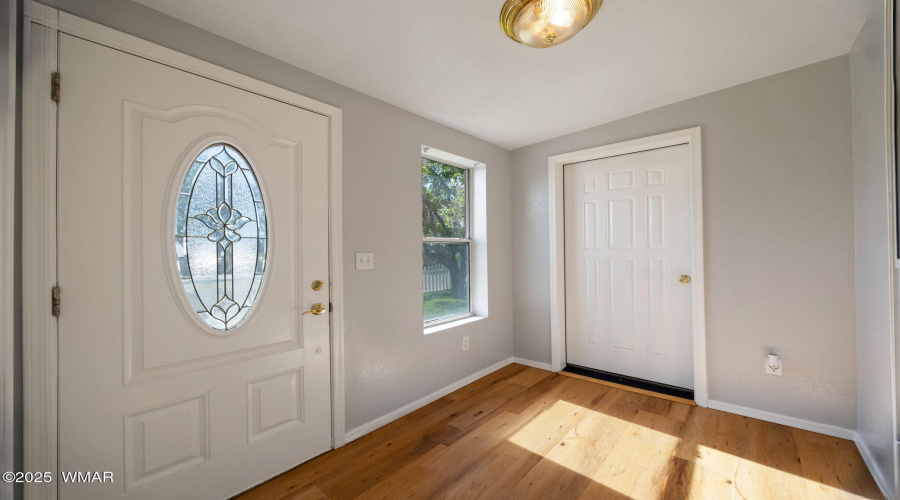 8641stStE-Snowflake-AZ-5