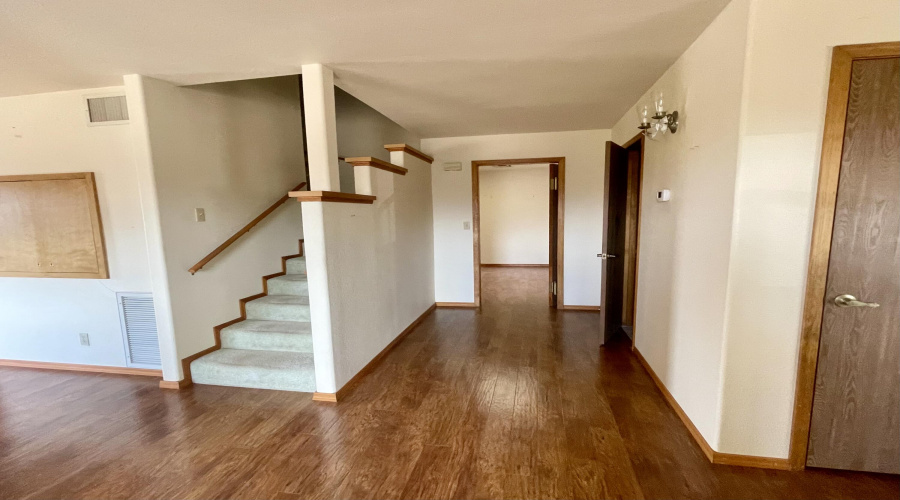 family room stairs to master