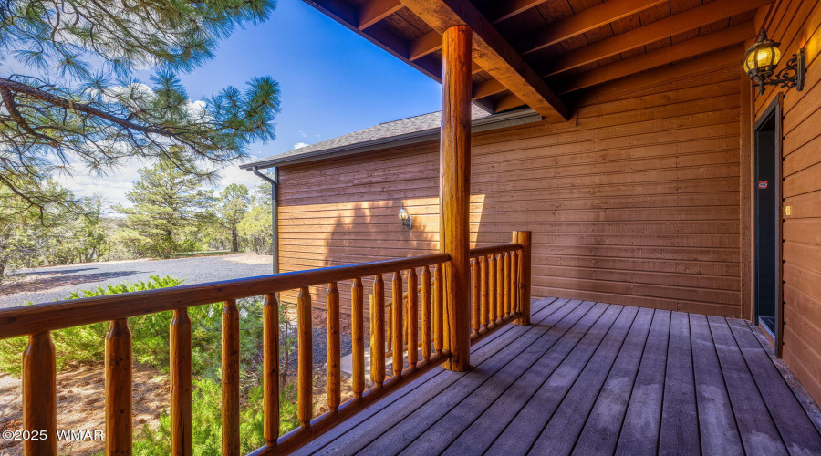 FRONT DECK