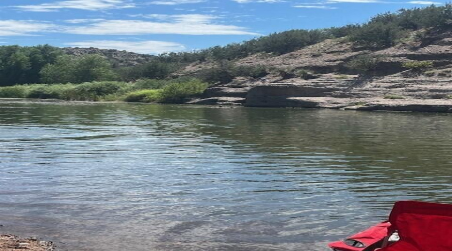RIVER2
