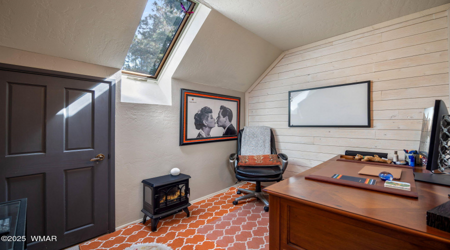 2CR2081-Alpine-AZ-21