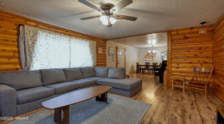 013_photo13_4966_sherwood_dr_ls_85929_je