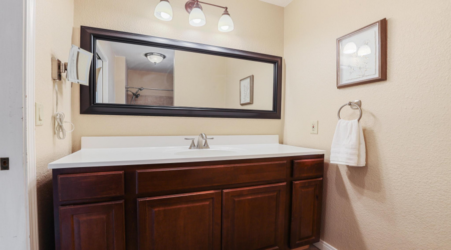 Master ensuite