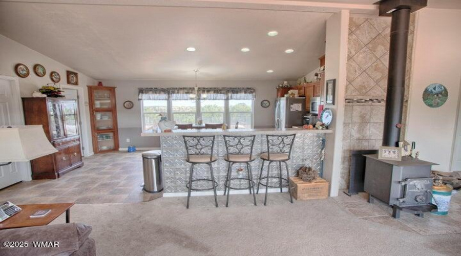 Breakfast bar