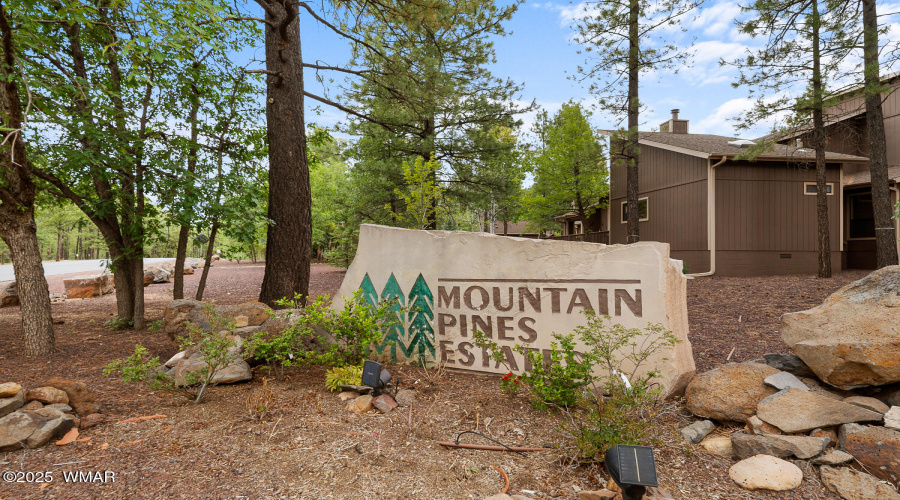 Mountain Pines Sign