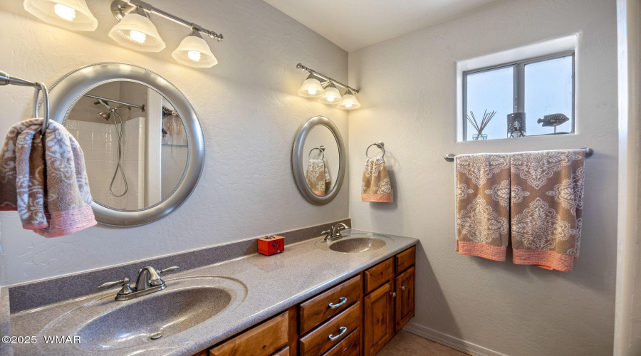 Guest Bath #2