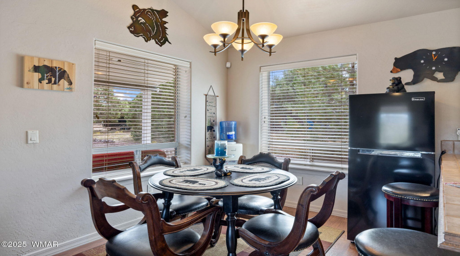 Guest House Dining